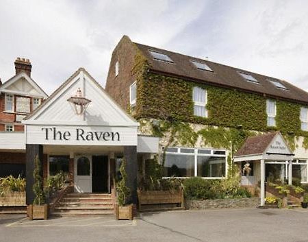 Raven Hotel By Greene King Inns 훅 외부 사진