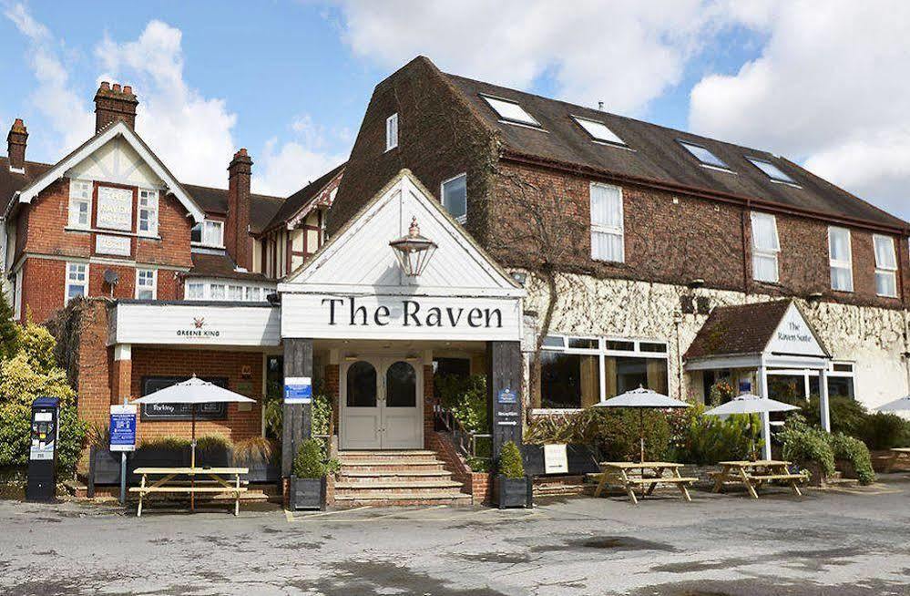 Raven Hotel By Greene King Inns 훅 외부 사진